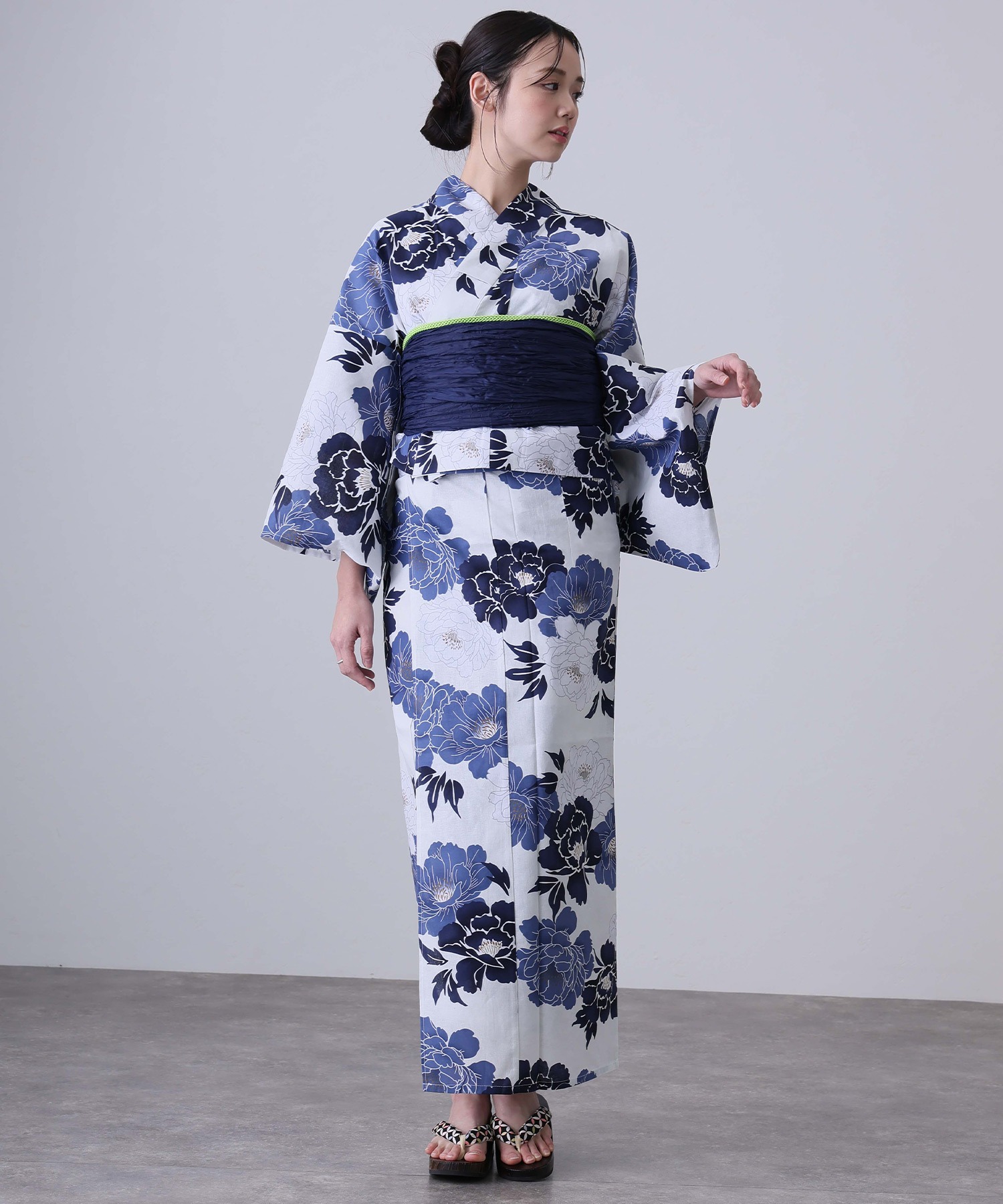 Robe Traditionnelle Yukata Kim - Summer Clothing Material avis et prix